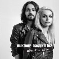 Nükleer Başlıklı Kız